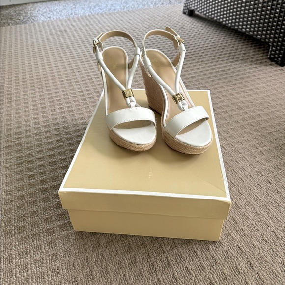 Michael Kors Annie Wedge Sandals in White - Picture 1 of 12